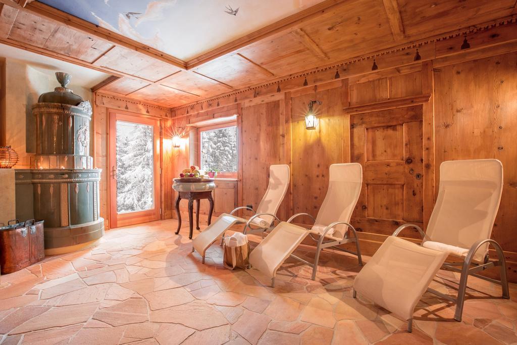 Chalet Alpenrose Bio Wellness Naturhotel Cogolo Exterior photo